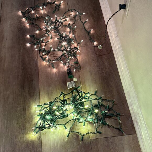 Christmas Lights - 9 Strands - Picture 7 of 7